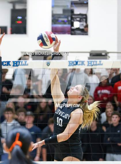 Thumbnail 1 in Lovejoy vs. Liberty (UIL 5A D2 Regional Final) photogallery.