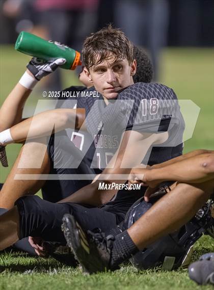 Thumbnail 2 in FR: Milton @ Navarre photogallery.