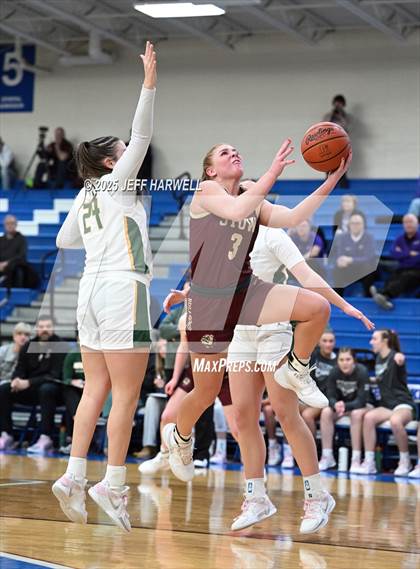 Thumbnail 1 in Stow-Munroe Falls vs. Medina (OHSAA Division 1 District Final) photogallery.