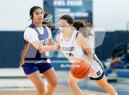 Thumbnail 3 in Carrizo Springs @ Hondo photogallery.
