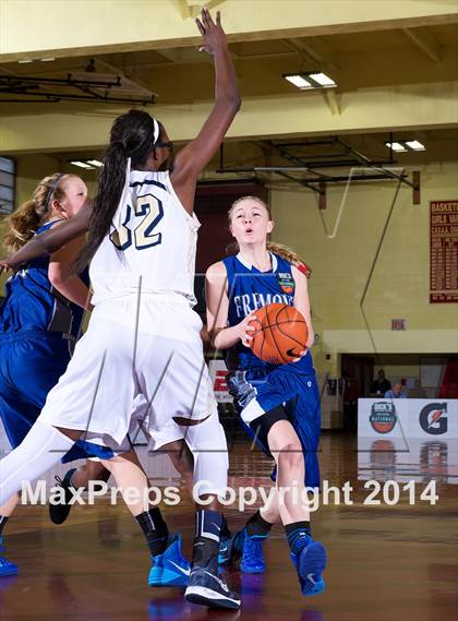 Thumbnail 2 in Miami vs. Fremont (Dick's Sporting Goods National Tournament) photogallery.