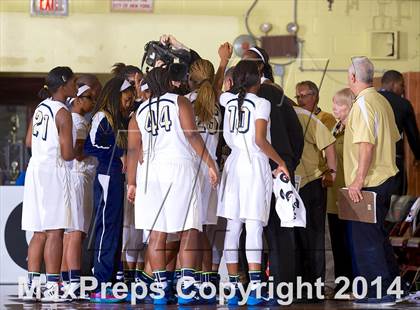 Thumbnail 1 in Miami vs. Fremont (Dick's Sporting Goods National Tournament) photogallery.
