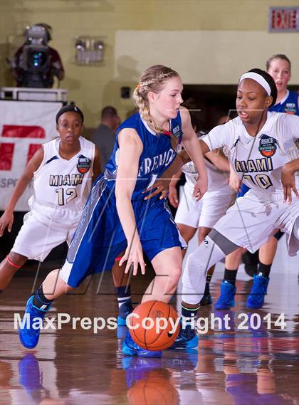 Thumbnail 1 in Miami vs. Fremont (Dick's Sporting Goods National Tournament) photogallery.