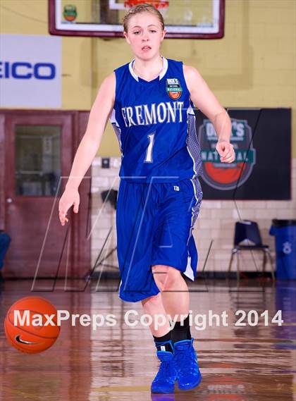 Thumbnail 2 in Miami vs. Fremont (Dick's Sporting Goods National Tournament) photogallery.