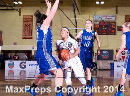 Thumbnail 1 in Miami vs. Fremont (Dick's Sporting Goods National Tournament) photogallery.