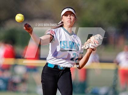 Thumbnail 2 in East Forsyth vs Islands (GHSA 4A State Tournament) photogallery.
