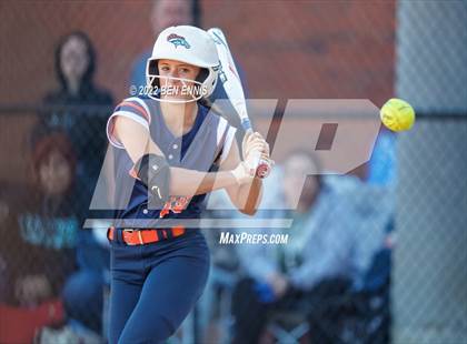 Thumbnail 1 in East Forsyth vs Islands (GHSA 4A State Tournament) photogallery.