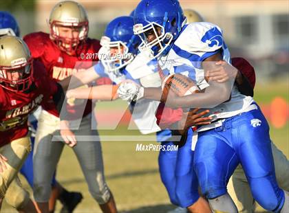 Thumbnail 2 in FR: Cypress Creek (B-team) @ Cypress Woods (B-team) photogallery.