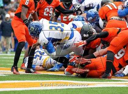 Thumbnail 3 in Rockwall vs. Copperas Cove (UIL 6A Division 2 Region 2 Bi-District) photogallery.
