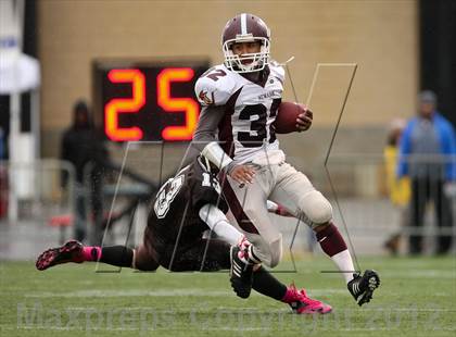 Thumbnail 1 in East Rochester-Gananda vs. Newark (Section 5 Class B Semifinal) photogallery.
