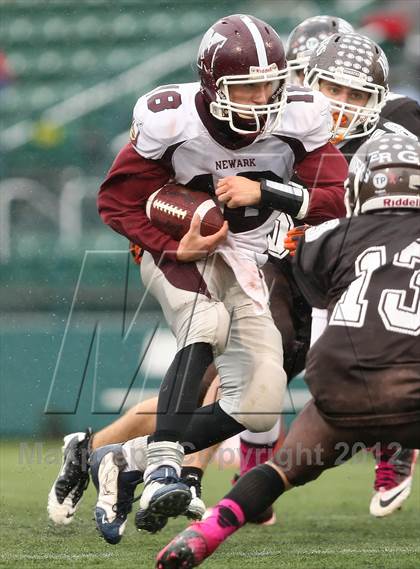 Thumbnail 3 in East Rochester-Gananda vs. Newark (Section 5 Class B Semifinal) photogallery.