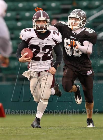 Thumbnail 1 in East Rochester-Gananda vs. Newark (Section 5 Class B Semifinal) photogallery.