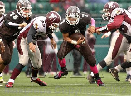 Thumbnail 1 in East Rochester-Gananda vs. Newark (Section 5 Class B Semifinal) photogallery.