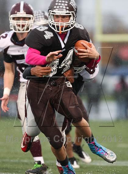 Thumbnail 1 in East Rochester-Gananda vs. Newark (Section 5 Class B Semifinal) photogallery.
