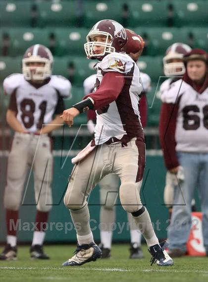 Thumbnail 1 in East Rochester-Gananda vs. Newark (Section 5 Class B Semifinal) photogallery.