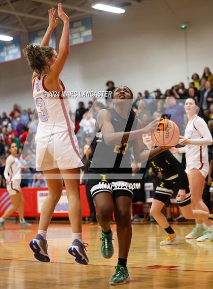 Thumbnail 1 in Independence @ Charlotte Catholic photogallery.