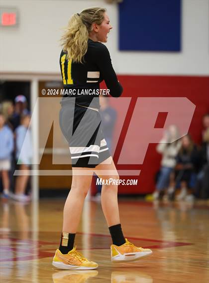 Thumbnail 2 in Independence @ Charlotte Catholic photogallery.