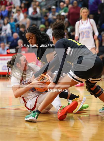 Thumbnail 2 in Independence @ Charlotte Catholic photogallery.