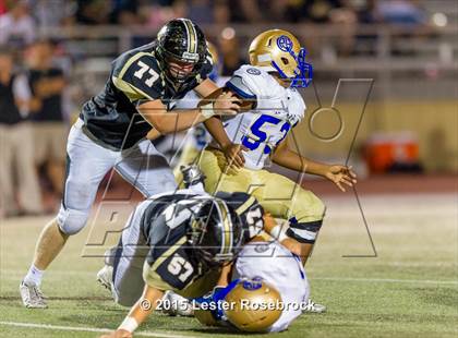 Thumbnail 2 in Alamo Heights vs Seguin photogallery.
