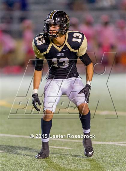 Thumbnail 2 in Alamo Heights vs Seguin photogallery.