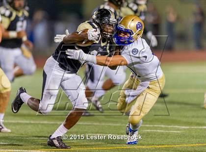 Thumbnail 2 in Alamo Heights vs Seguin photogallery.