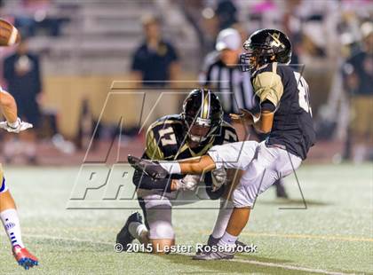 Thumbnail 2 in Alamo Heights vs Seguin photogallery.