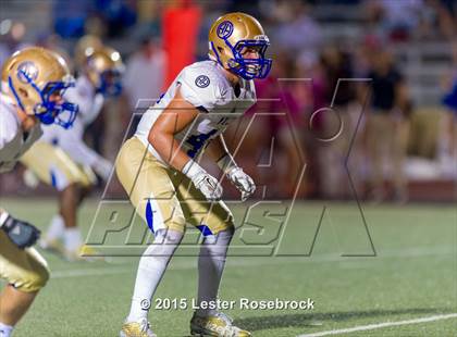 Thumbnail 2 in Alamo Heights vs Seguin photogallery.