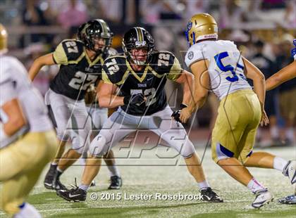 Thumbnail 2 in Alamo Heights vs Seguin photogallery.