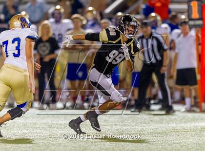 Thumbnail 2 in Alamo Heights vs Seguin photogallery.