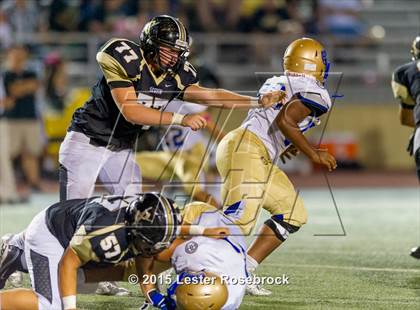 Thumbnail 3 in Alamo Heights vs Seguin photogallery.