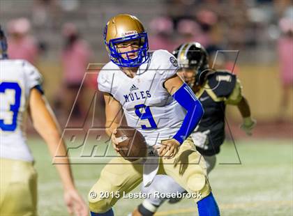 Thumbnail 3 in Alamo Heights vs Seguin photogallery.