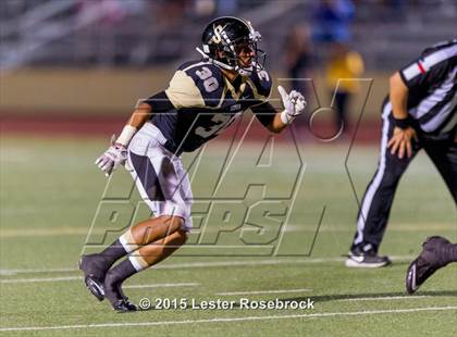 Thumbnail 1 in Alamo Heights vs Seguin photogallery.