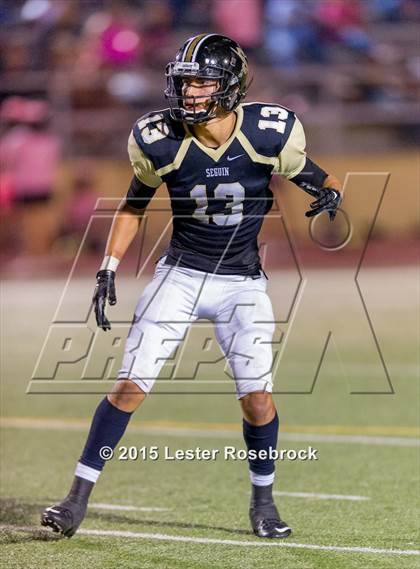 Thumbnail 3 in Alamo Heights vs Seguin photogallery.