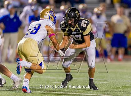 Thumbnail 2 in Alamo Heights vs Seguin photogallery.