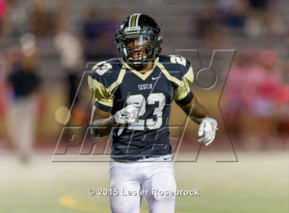 Thumbnail 1 in Alamo Heights vs Seguin photogallery.