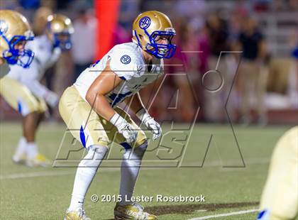 Thumbnail 1 in Alamo Heights vs Seguin photogallery.