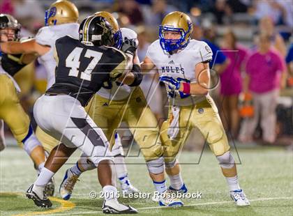 Thumbnail 2 in Alamo Heights vs Seguin photogallery.
