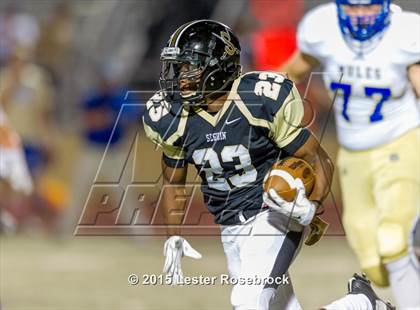 Thumbnail 3 in Alamo Heights vs Seguin photogallery.