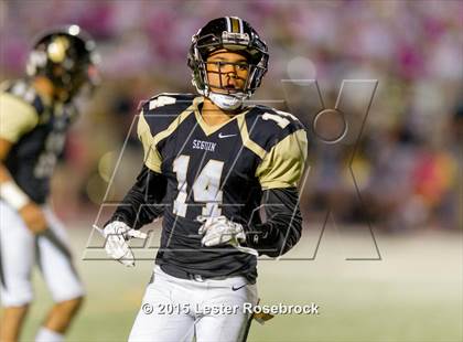 Thumbnail 3 in Alamo Heights vs Seguin photogallery.