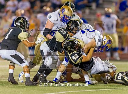 Thumbnail 2 in Alamo Heights vs Seguin photogallery.