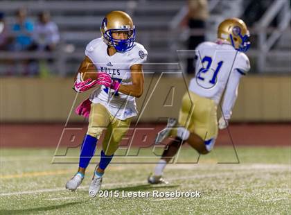 Thumbnail 2 in Alamo Heights vs Seguin photogallery.