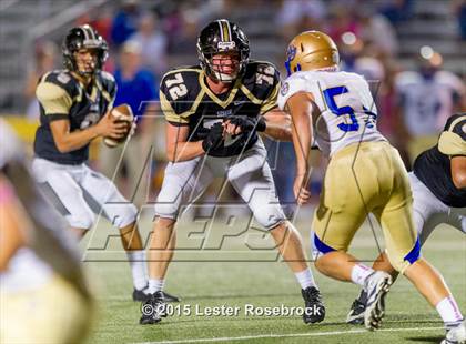 Thumbnail 2 in Alamo Heights vs Seguin photogallery.