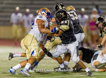 Thumbnail 2 in Alamo Heights vs Seguin photogallery.