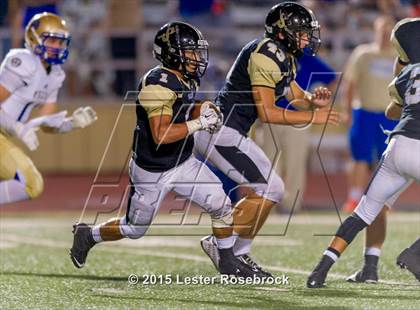 Thumbnail 1 in Alamo Heights vs Seguin photogallery.