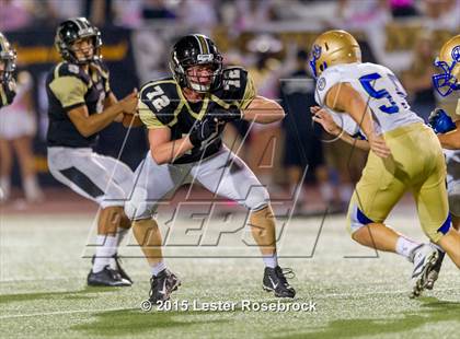 Thumbnail 1 in Alamo Heights vs Seguin photogallery.