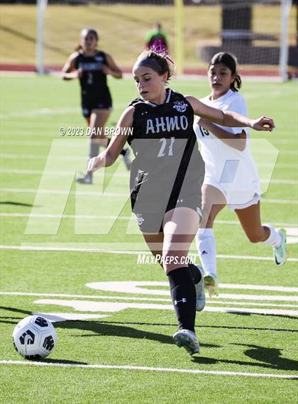 Thumbnail 3 in Longview vs. Wylie (Andie Studley Memorial Showcase) photogallery.