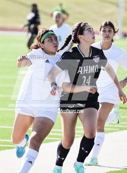Thumbnail 1 in Longview vs. Wylie (Andie Studley Memorial Showcase) photogallery.