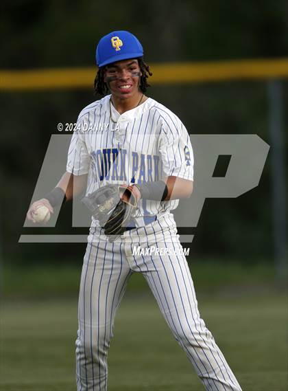 Thumbnail 2 in Battlefield @ Osbourn Park photogallery.