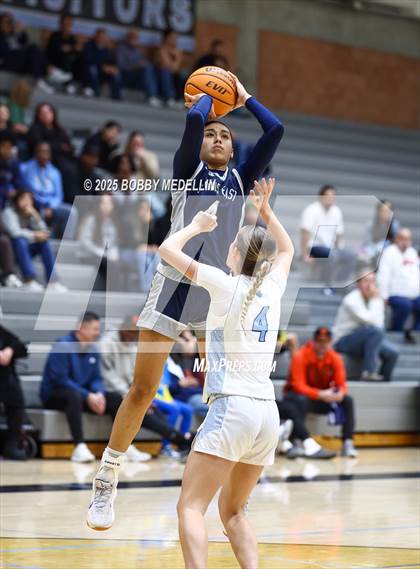 Thumbnail 1 in Clovis East @ Clovis North photogallery.