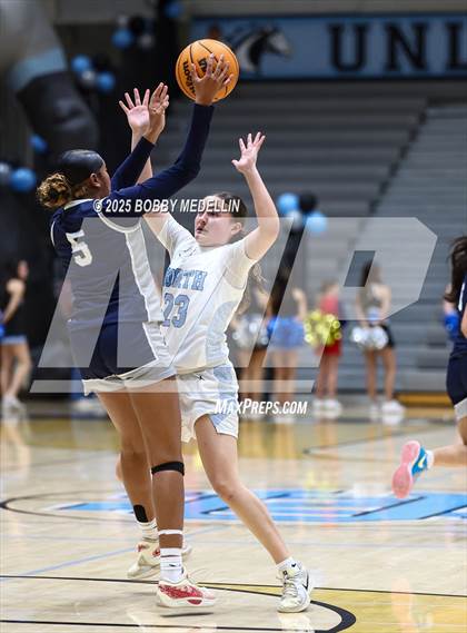 Thumbnail 3 in Clovis East @ Clovis North photogallery.